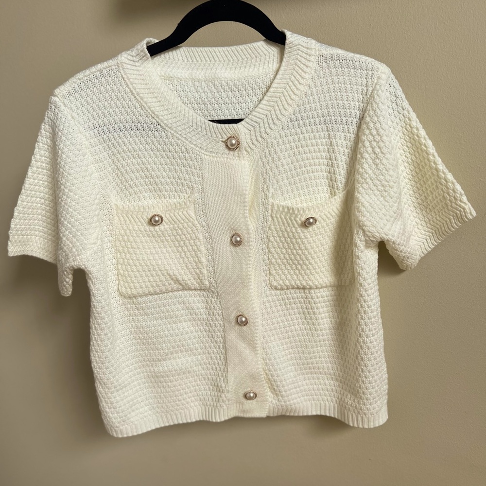 Brand Dazy, small size, women’s white cardigan
